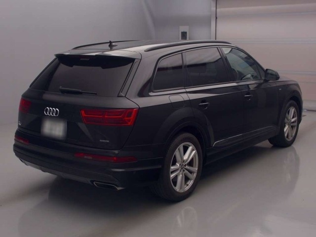 Audi Q7 2019 8583977-1