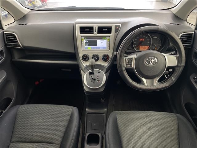 Toyota RACTIS 2012 8571534-14
