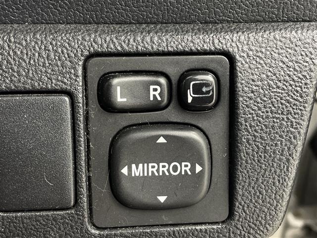Toyota RACTIS 2012 8571534-6