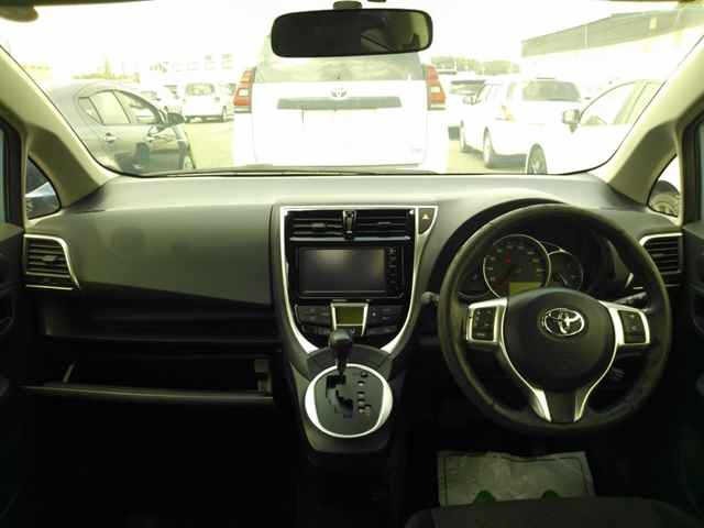 Toyota RACTIS 2015 8571559-8