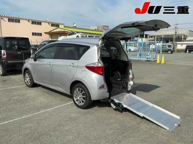 Toyota RACTIS 2011 8571566-1