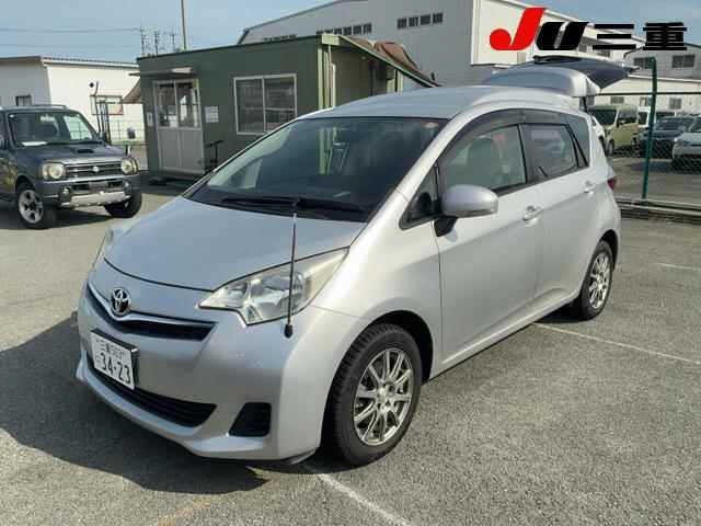 Toyota RACTIS 2011 8571566-9