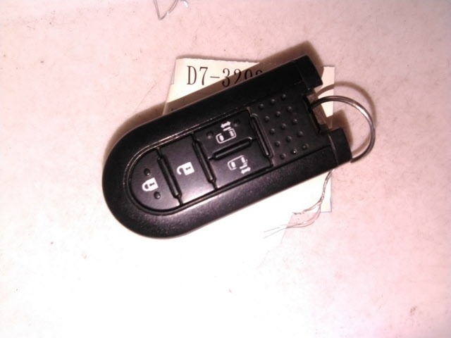 Toyota ROOMY 2018 8581604-10