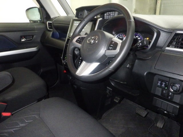 Toyota ROOMY 2018 8581604-3