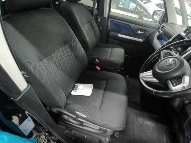 Toyota ROOMY 2018 8581616-10