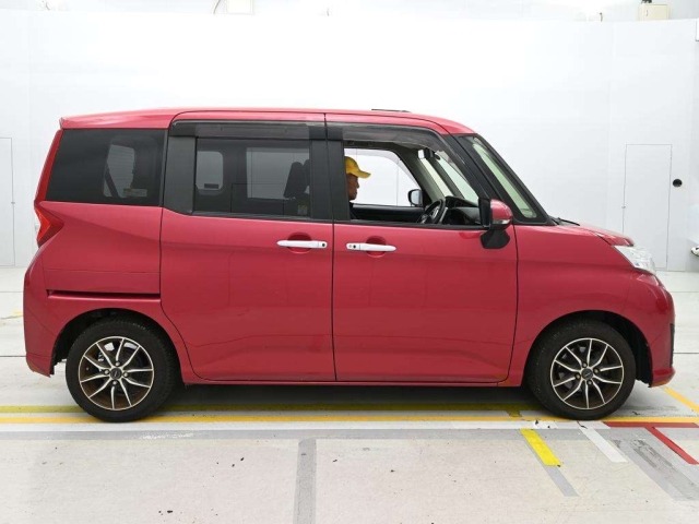 Toyota ROOMY 2018 8581685-3