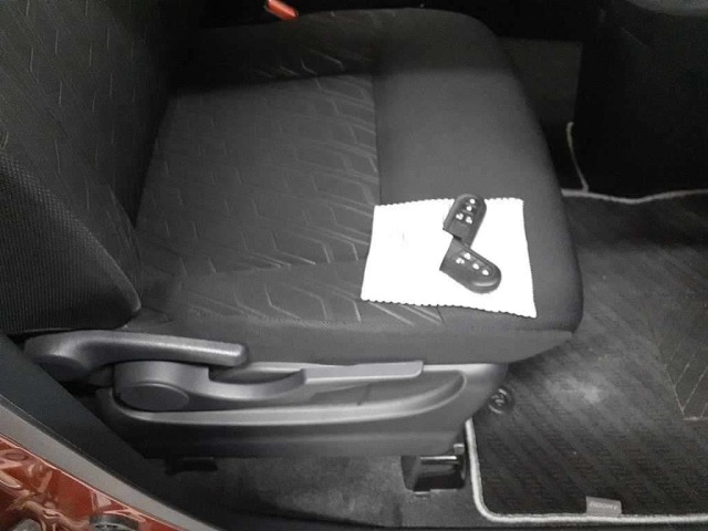 Toyota ROOMY 2019 8581699-10