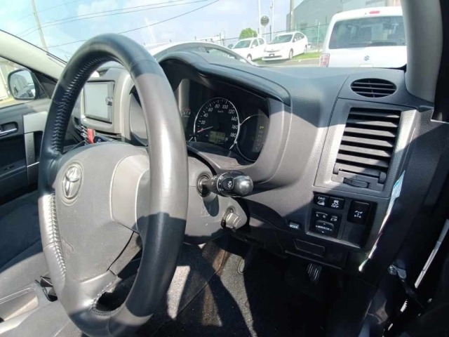 Toyota RUSH 2013 8582516-9