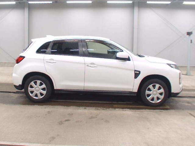 Mitsubishi RVR 2021 8584471-3