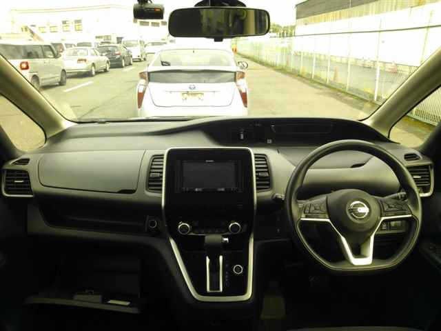 Nissan SERENA 2018 8583036-8