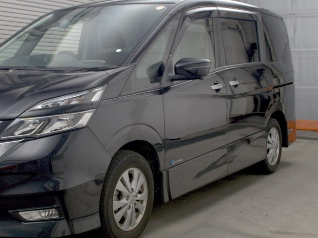 Nissan SERENA 2017 8583106-4