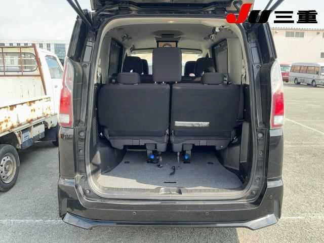 Nissan SERENA 2017 8583147-7