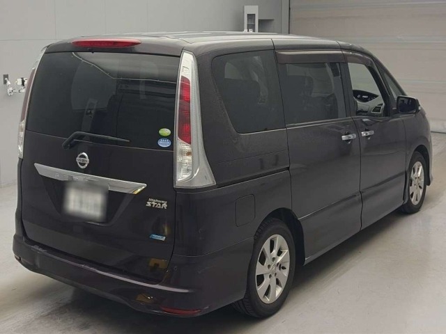 Nissan SERENA 2011 8583189-1