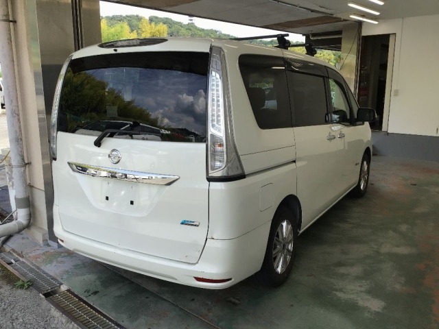 Nissan SERENA 2015 8583207-4