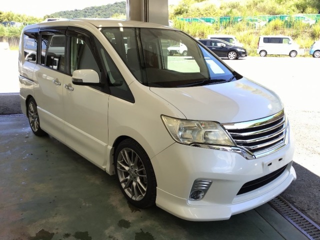 Nissan SERENA 2011 8583214-3