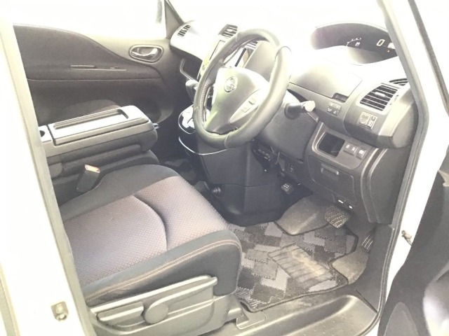 Nissan SERENA 2011 8583214-5