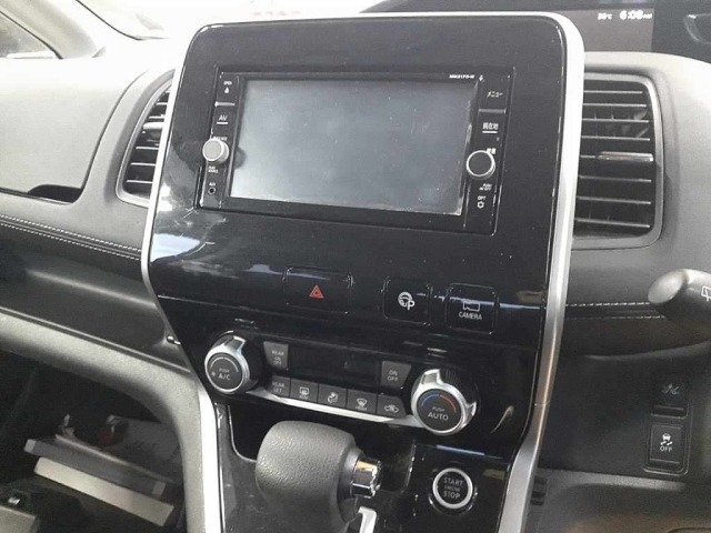 Nissan SERENA 2017 8583256-12