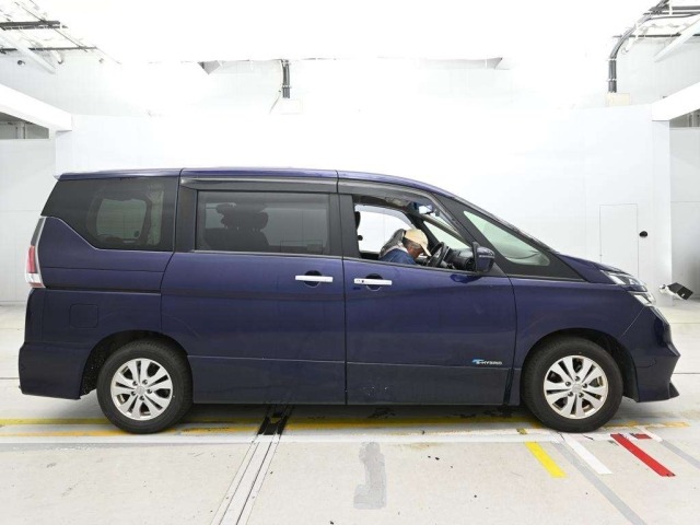 Nissan SERENA 2017 8583256-3