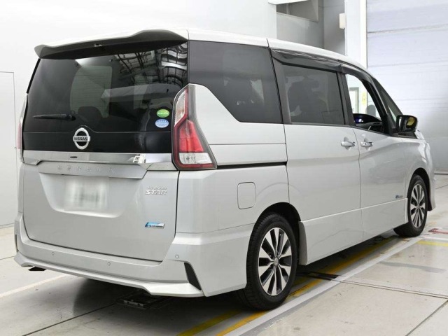 Nissan SERENA 2017 8583257-1