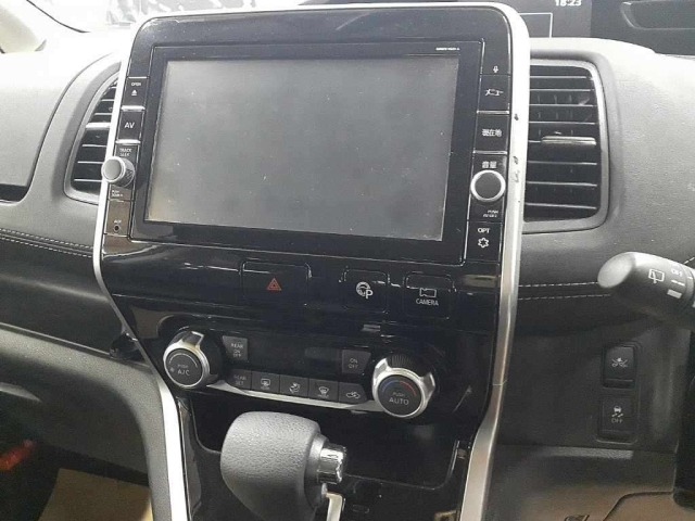 Nissan SERENA 2017 8583257-12