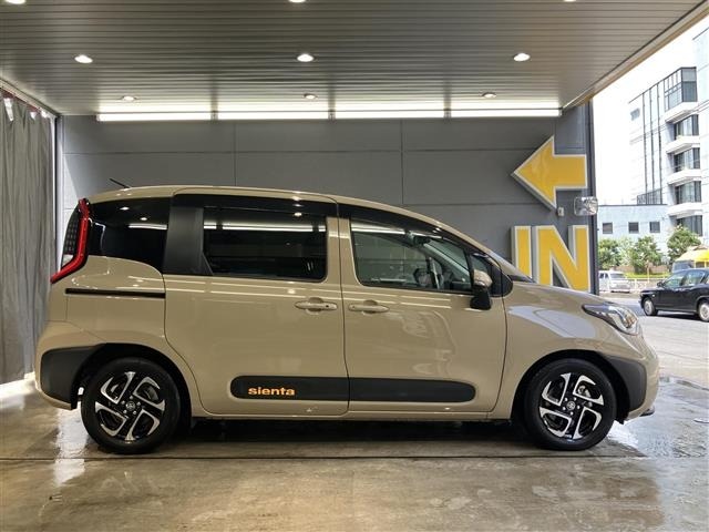 Toyota SIENTA 2025 8572097-12