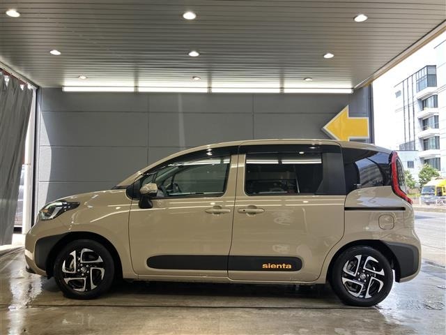 Toyota SIENTA 2025 8572097-20