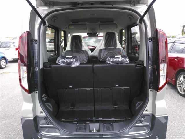 Suzuki SPACIA 2025 8584109-10