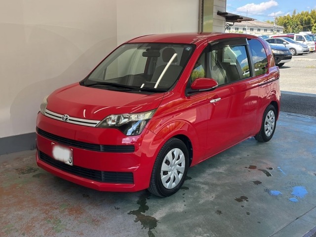 Toyota SPADE 2016 8582243-0