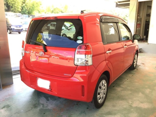 Toyota SPADE 2016 8582243-4