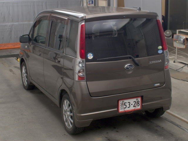 Subaru STELLA 2010 8584438-1