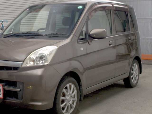Subaru STELLA 2010 8584438-4