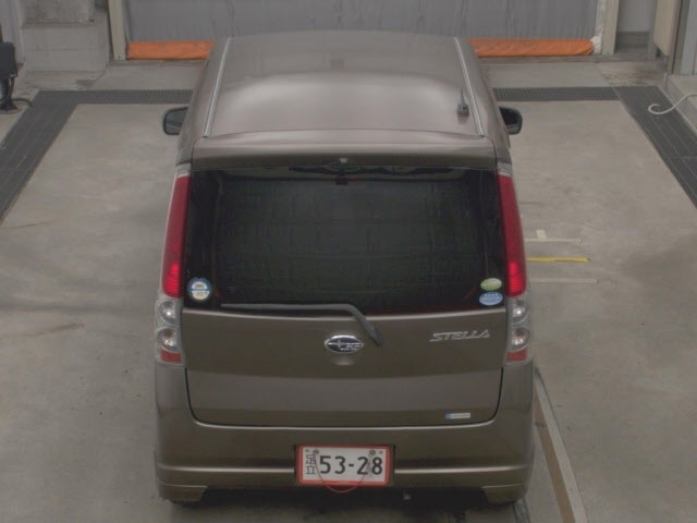 Subaru STELLA 2010 8584438-7