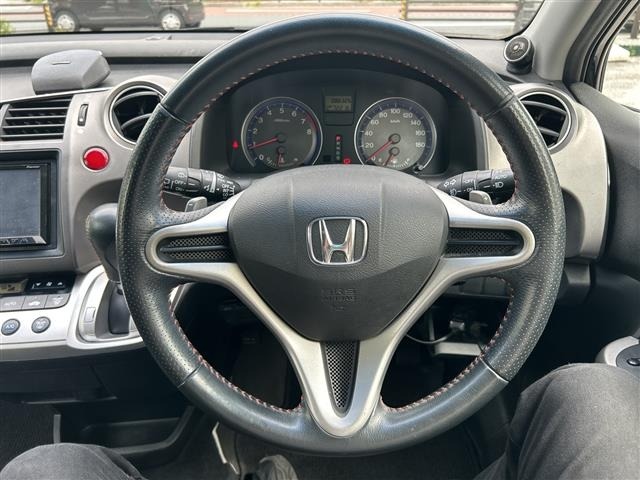 Honda STREAM 2011 8584429-16
