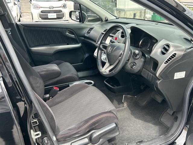 Honda STREAM 2011 8584429-20