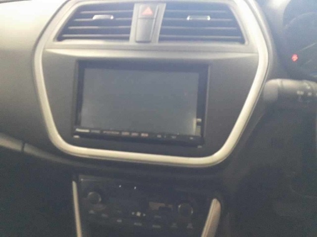 Suzuki SX4 2015 8584792-12