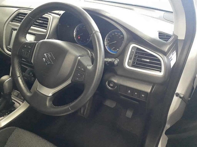 Suzuki SX4 2015 8584792-9