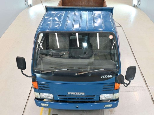 Mazda TITAN 2000 8572006-7