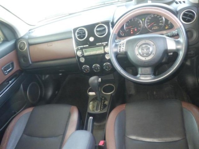 Mazda VERISA 2009 8584597-3