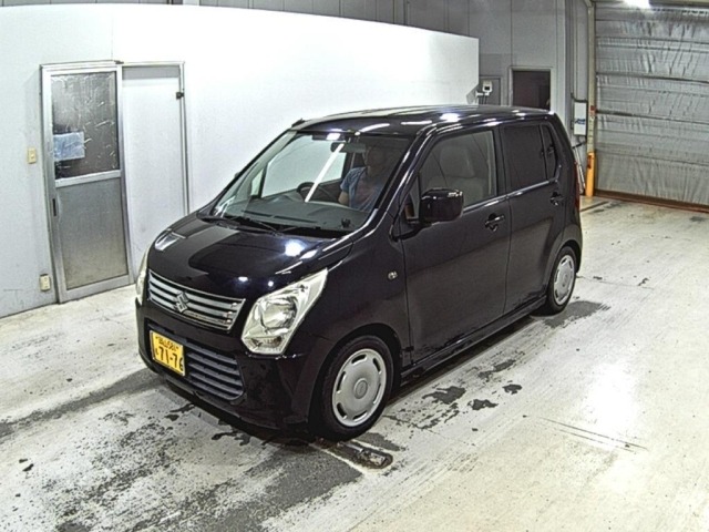 Suzuki WAGON R 2012 8584132-4