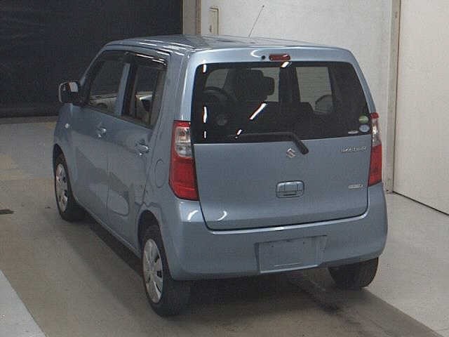 Suzuki WAGON R 2013 8584142-1
