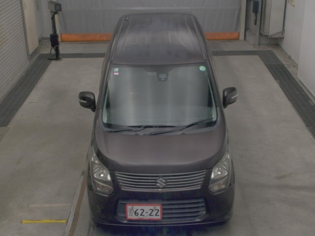 Suzuki WAGON R 2013 8584234-6