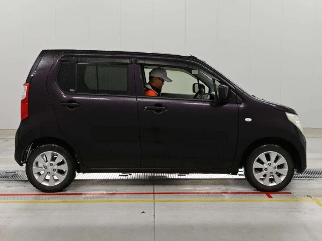 Suzuki WAGON R 2015 8584283-3