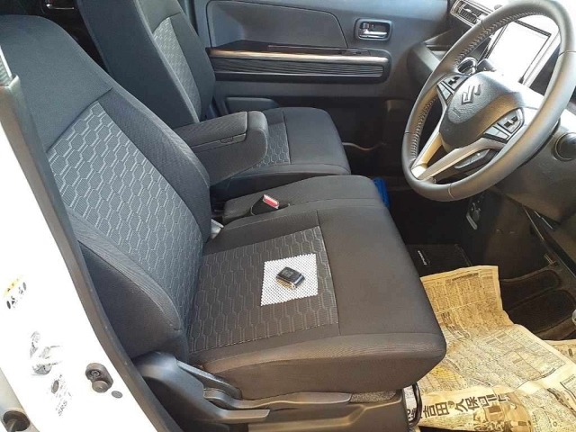 Suzuki WAGON R 2023 8584304-10