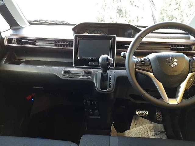 Suzuki WAGON R 2023 8584304-11