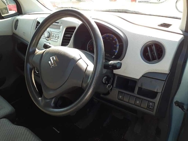 Suzuki WAGON R 2015 8584366-7