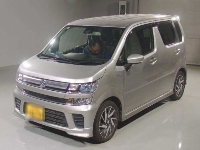 Suzuki WAGON R 2019 8584370-0