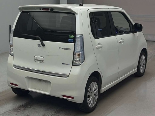 Suzuki WAGON R 2014 8584378-1