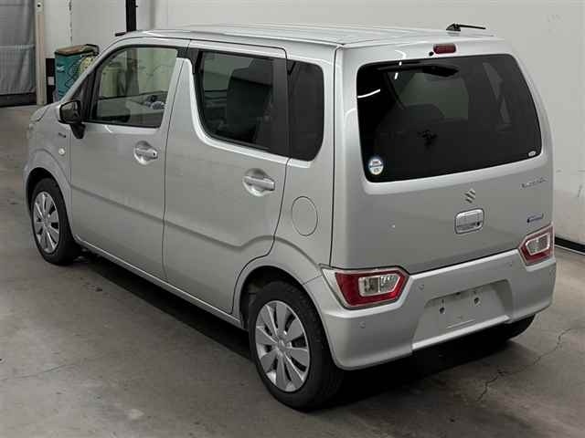Suzuki WAGON R 2022 8584389-1