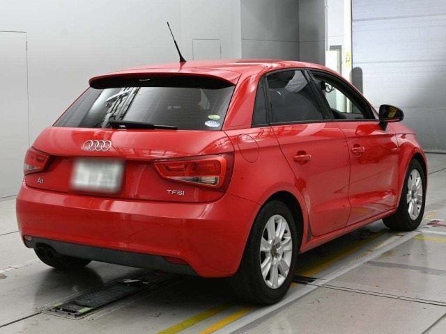 Audi A1 2013 8585676-1