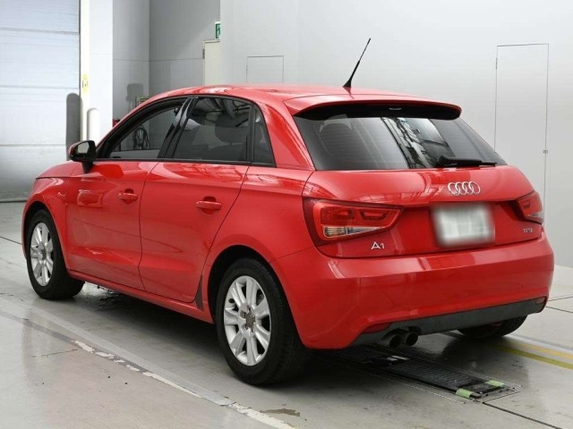 Audi A1 2013 8585676-6